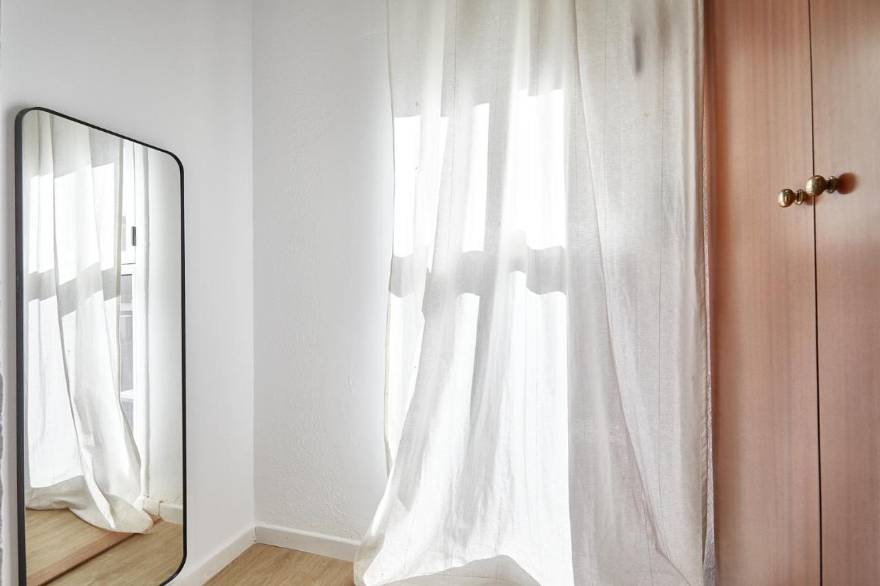 Bbarcelona Clot Apartments Luaran gambar